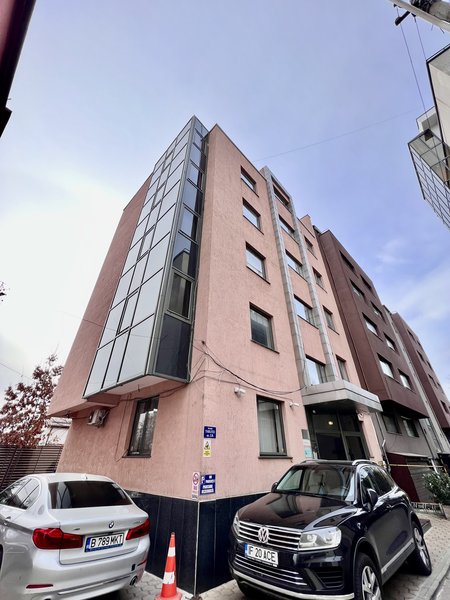 Aviatiei, Cartierul Francez, cladire exclusiv de birouri, zona Aurel Vlaicu